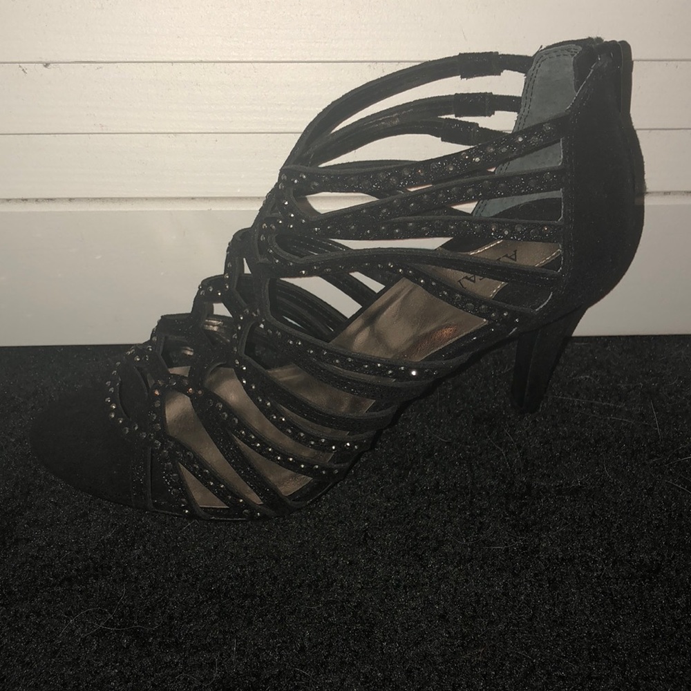 Brand new black dress heels